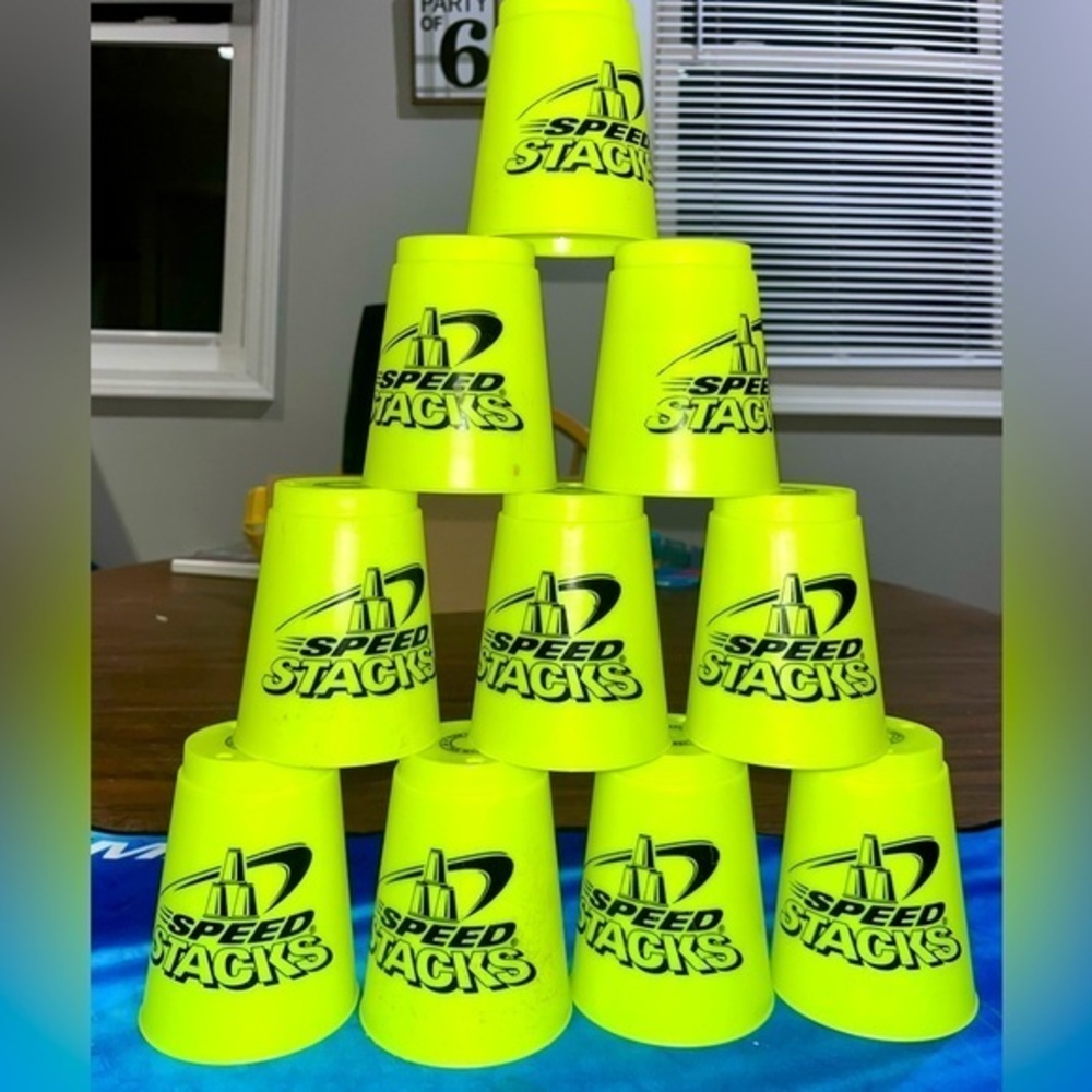 Speed Stacks Cup Stacking Set With Neoprene Matt 10 green Cups